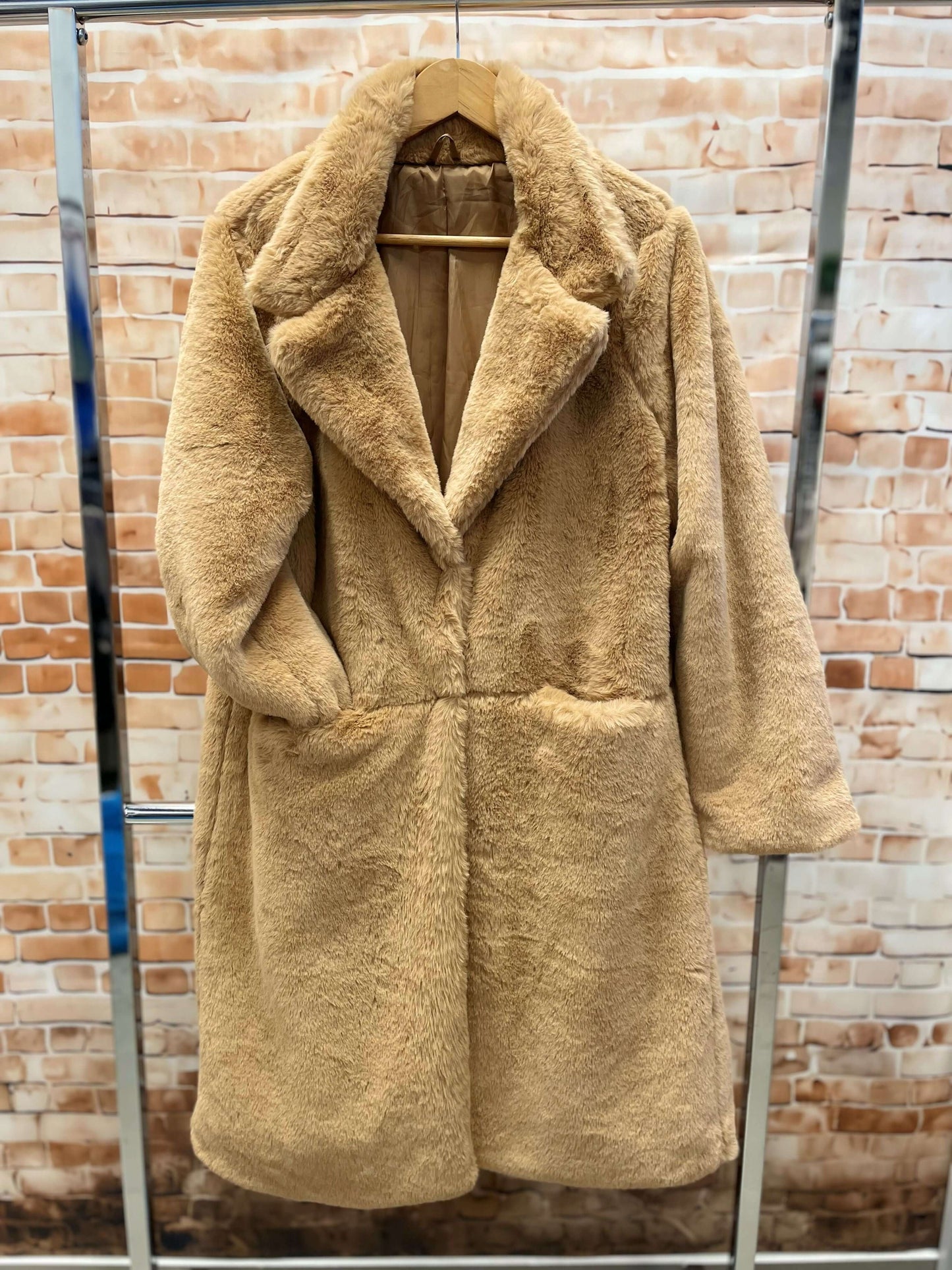 Kuscheliger Plüschmantel