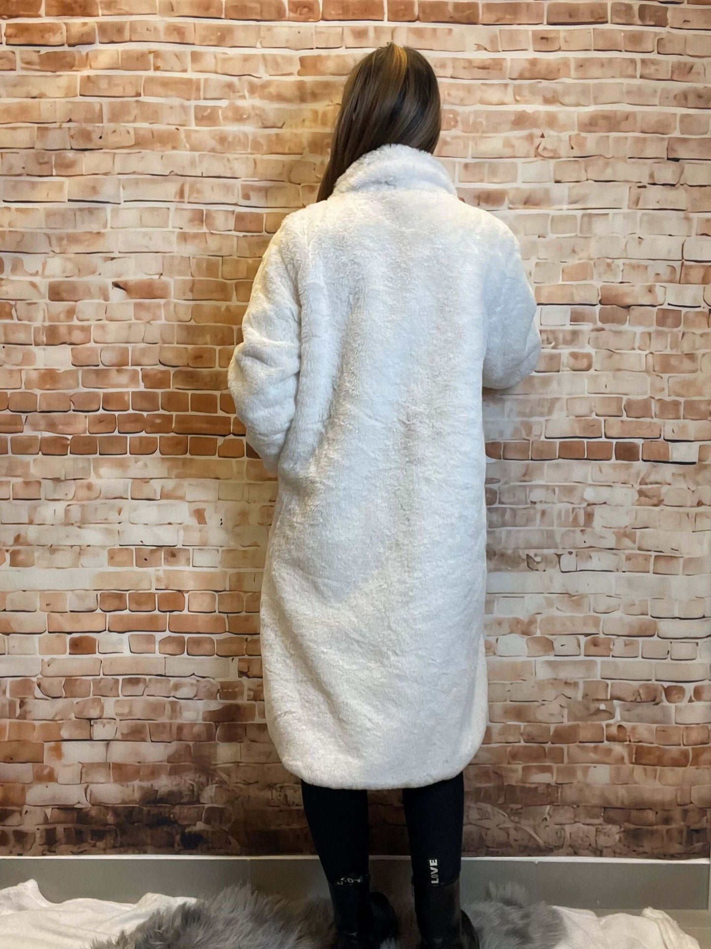 Kuscheliger Plüschmantel