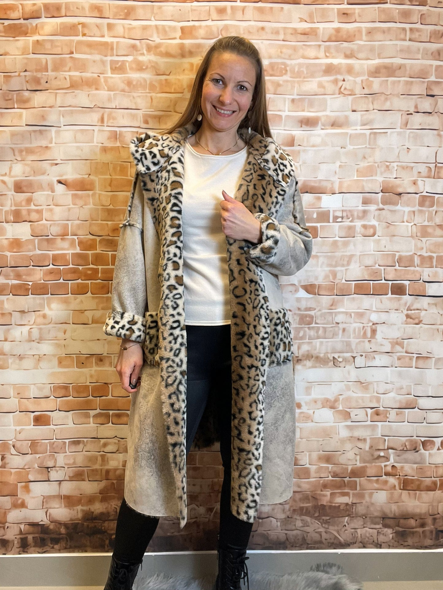 Wendejacke mit Leoprint - Beige