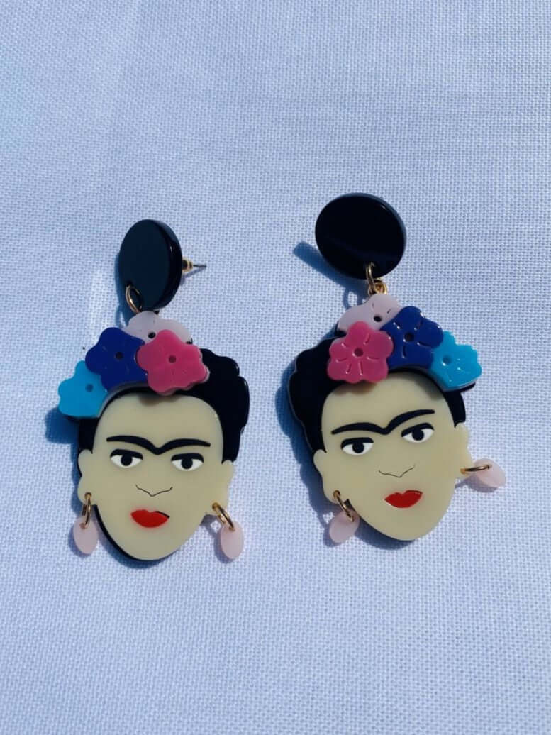 Große Ohrringe mit Frida Kahlo Motiv