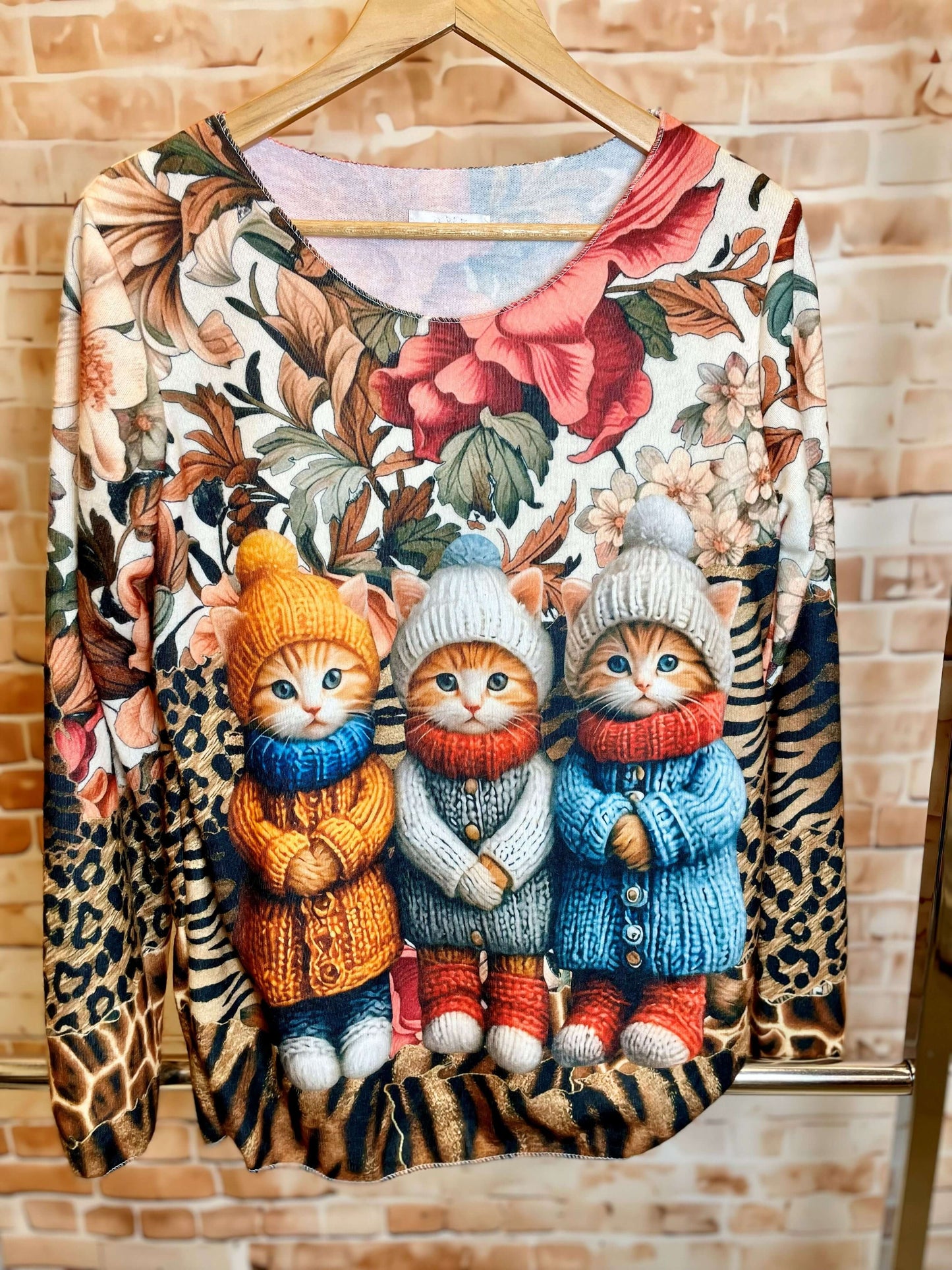 Weiches Langarmshirt/Pullover mit Katzenmotiv - verschiedene Modelle