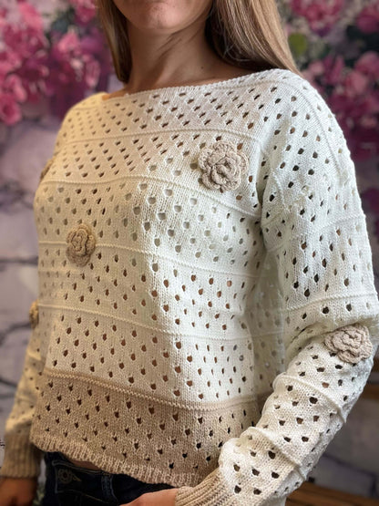 Kurzer Netzpullover mit Blumen