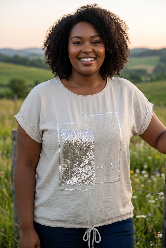 Hochwertiges kurzarm T-Shirt mit Pailletten