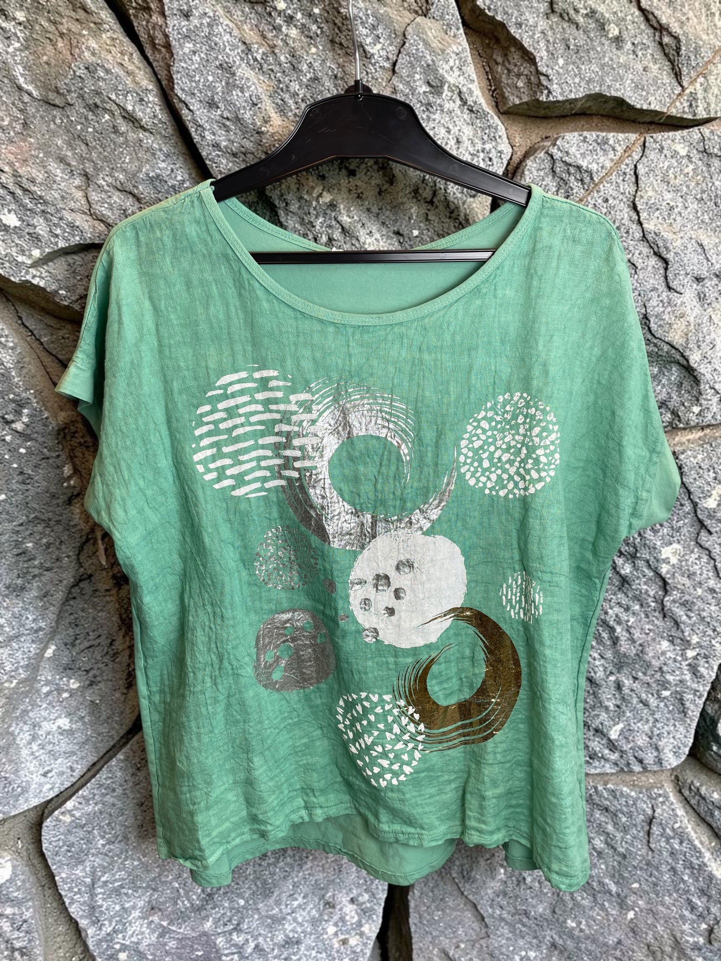 Kurzarmshirt aus Leinen mit Aufdruck