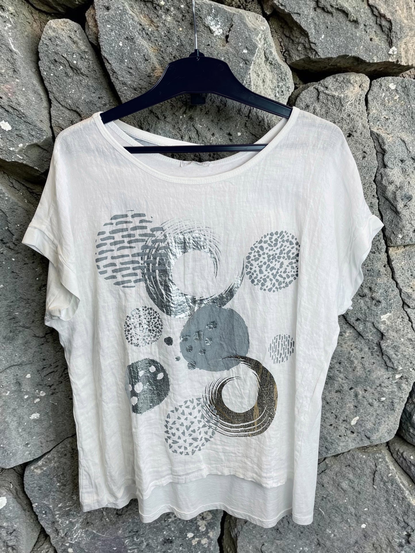 Kurzarmshirt aus Leinen mit Aufdruck