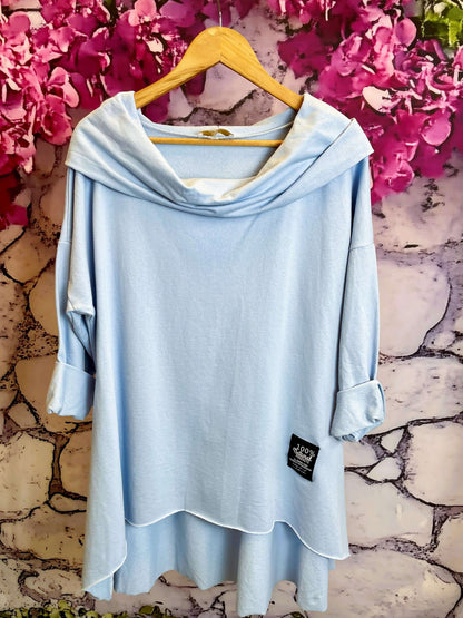 Weiteres Langarmshirt mit Schalkragen