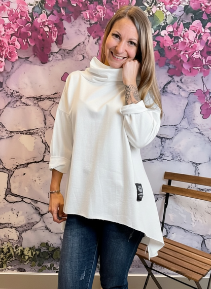 Weiteres Langarmshirt mit Schalkragen