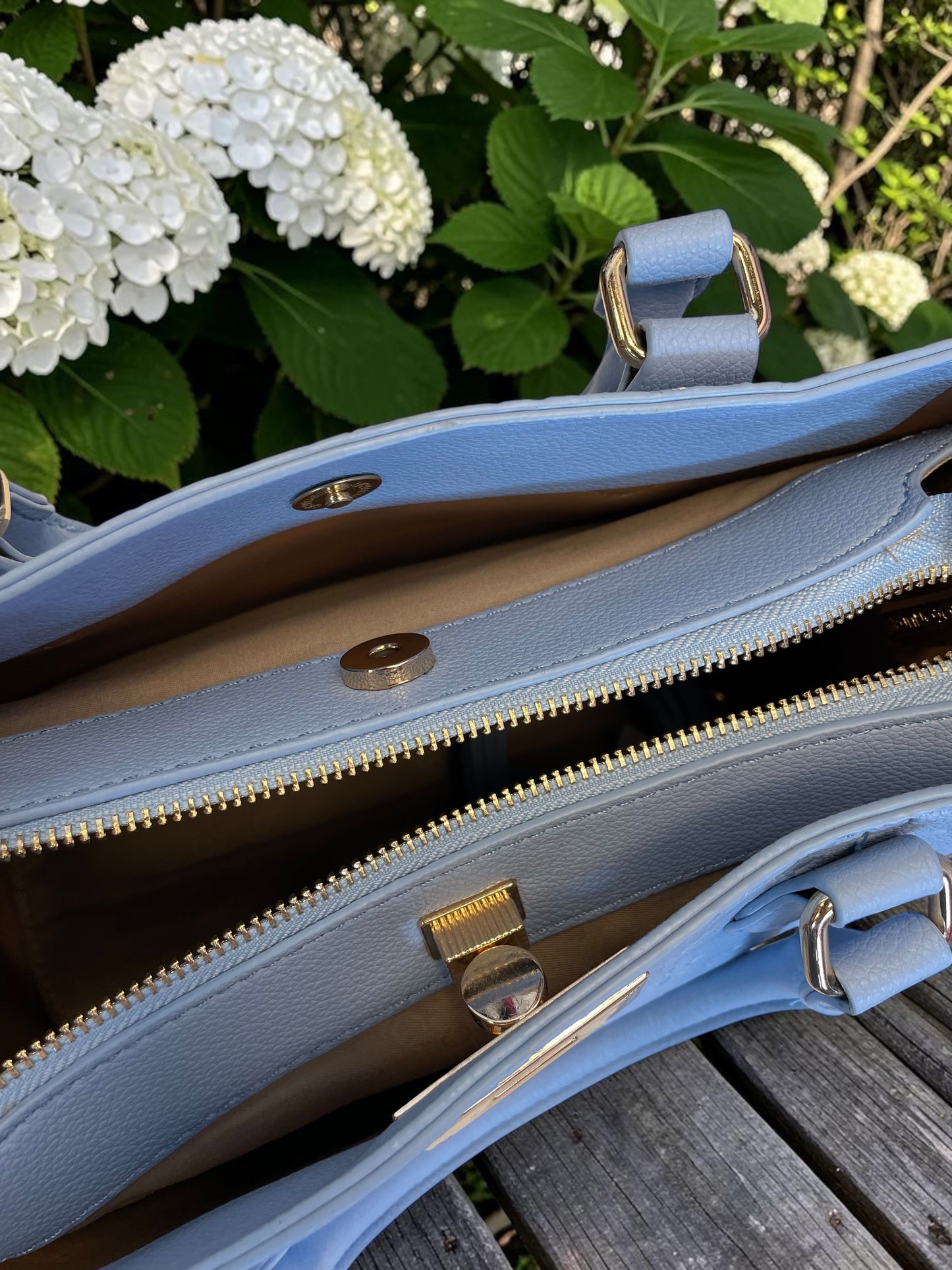 Shopper-Tasche von Coconuda mit gestanztem Muster
