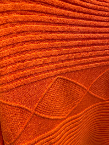 Kürzerer Strickpullover - lässig mit Fledermausärmeln