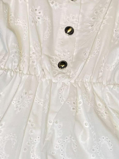 Weißes Trägerkleid mit Lochstickerei - A-Linie