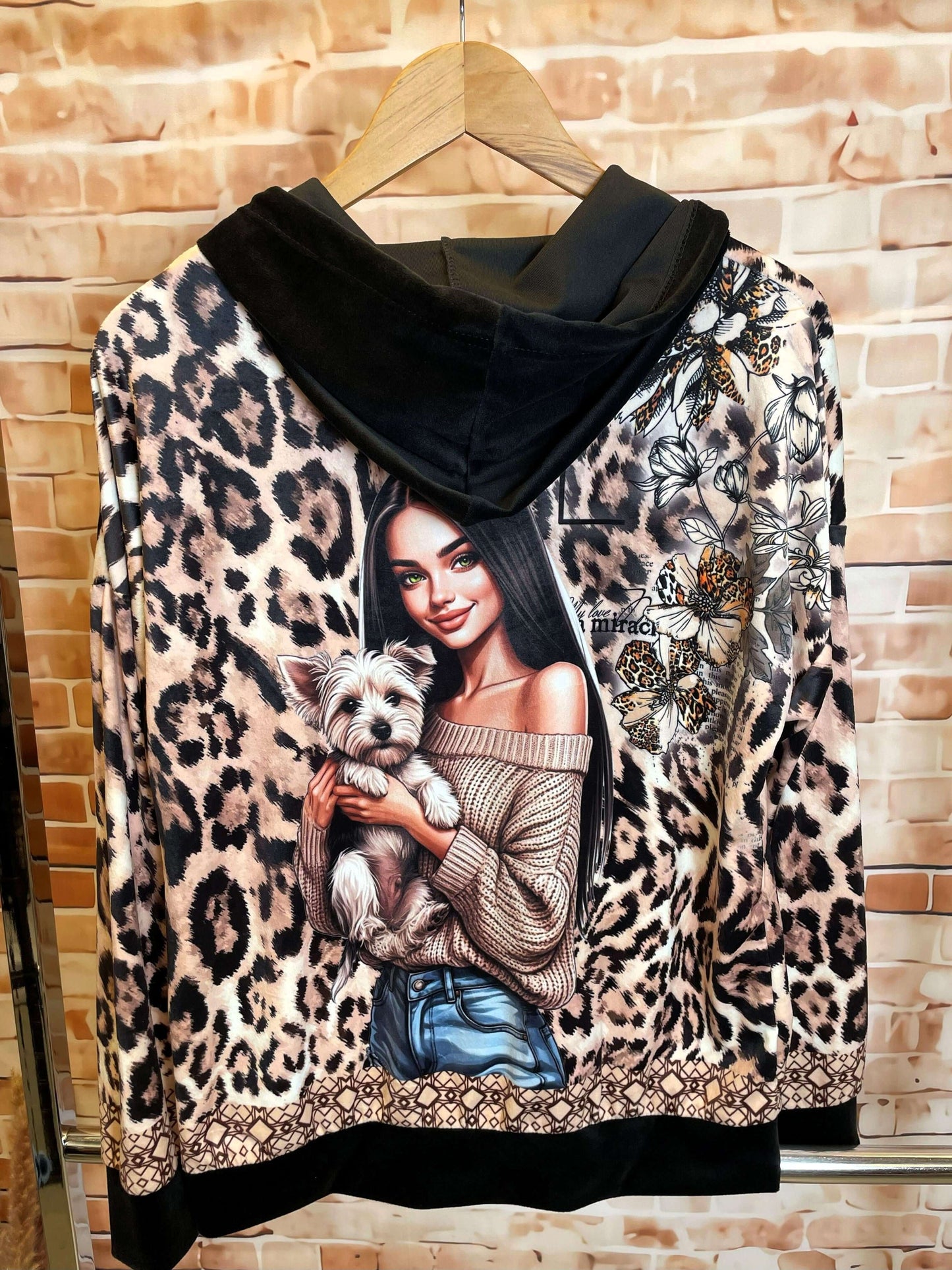 Bunte Samt/Nici-Weste mit Kapuze